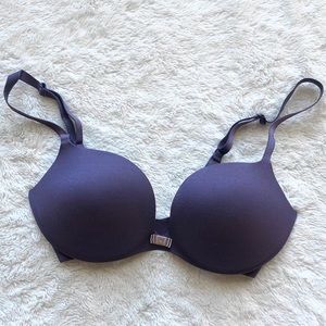 Victoria’s Secret Lined Demi 32D